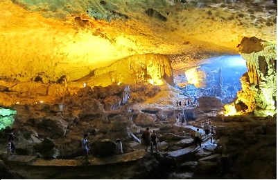 Sung Sot Cave-Halong Bay