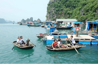 Vung Vieng Fishing Village Halong