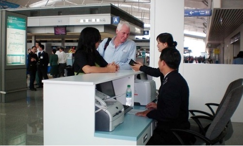 Vietnam E-visa issued for outside Vietnam foreigners from 40 countries